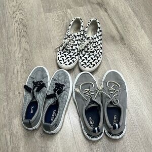 3 pairs of Shoes size 6, in good condition shoes Sperry and Bucket feet
